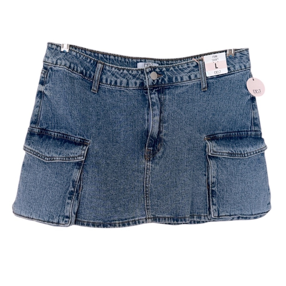 💥3/$12💥 BBJ denim cargo mini